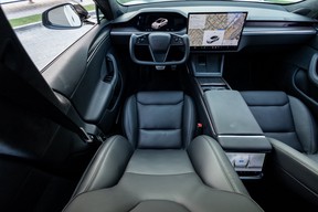 Tesla Model S Plaid 2023