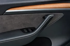 Tesla Model Y Performance 2023