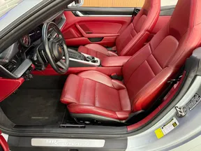 Porsche 911 Carrera 4S 2023