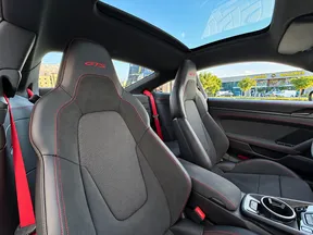 Porsche 911 Carrera GTS 2025