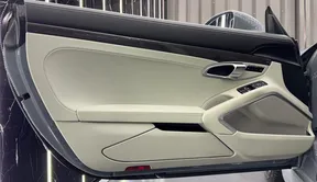 Porsche Cayman 718 2023
