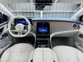 Mercedes-Benz EQE 350+ 2023
