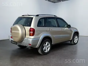 Toyota RAV4 2005
