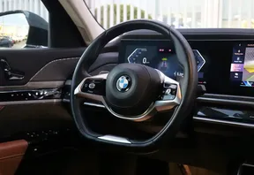 BMW 7 Series 735 2025