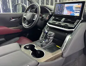 Toyota Land Cruiser 2024
