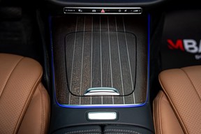 Mercedes-Benz E-Class 300 2024