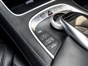 Mercedes-Benz S-Class 550 2015