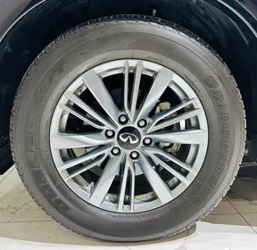 Infiniti QX80 2024