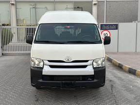 Toyota HiAce 2021
