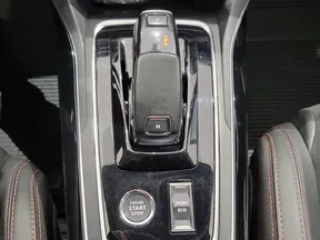 Peugeot 308 2021