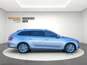 Škoda Superb Combi 2022