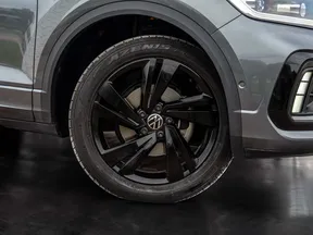 Volkswagen T-Roc 2024