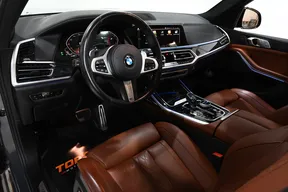 BMW X7 40 2022