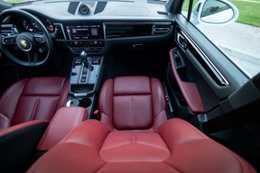 Porsche Macan S 2024