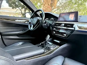 BMW 5 Series 530 2019