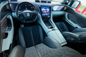 BYD Yangwang U8 2024