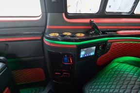 Mercedes-Benz V-Class 250 2022