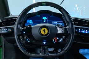 Ferrari SF90 Stradale 2021