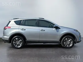 Toyota RAV4 2018