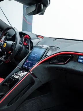 Ferrari Roma 2024