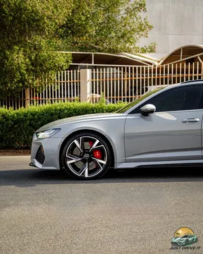 Audi RS6 2021