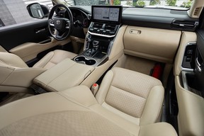 Toyota Land Cruiser 2023