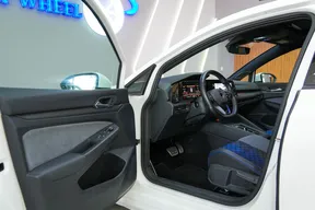 Volkswagen Golf R 2022