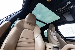 Porsche Cayenne 2022