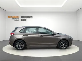 Hyundai i30 2021