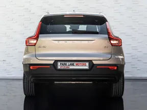 Volvo XC40 2024