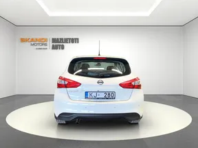 Nissan Pulsar 2016