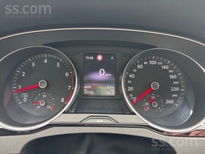 Volkswagen Passat 2022