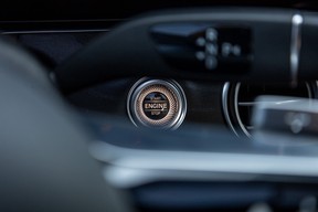 Mercedes-Benz E-Class 300 2022