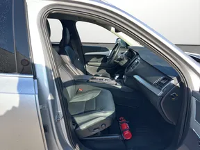 Volvo XC90 B5 2019