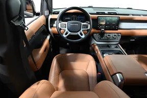Land Rover Defender 130 2023