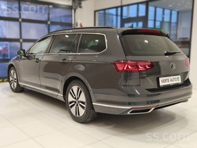Volkswagen Passat GTE 2021