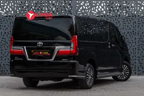 Toyota Granvia 2020