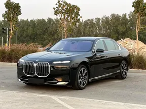 BMW 7 Series 735 2025