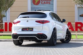 Alfa Romeo Stelvio Quadrifoglio 2019