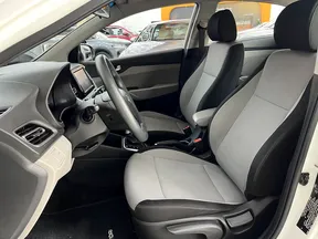 Hyundai Accent / Solaris / Verna 2023