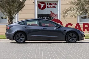 Tesla Model 3 Long Range 2021