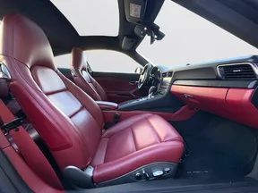 Porsche 911 Carrera GTS 2019