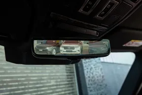 Land Rover Defender 110 2024