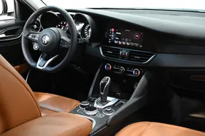 Alfa Romeo Giulia 2022