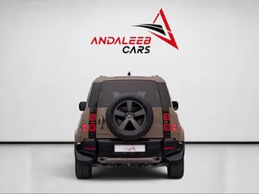 Land Rover Defender 110 2025
