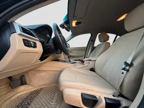 BMW 3 Series 320 2017