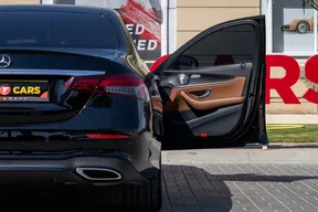 Mercedes-Benz E-Class 300 2022