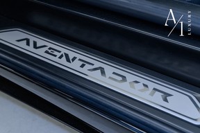 Lamborghini Aventador 2014
