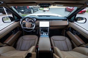 Land Rover Range Rover 2023