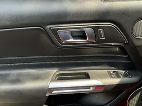 Ford Mustang 2021